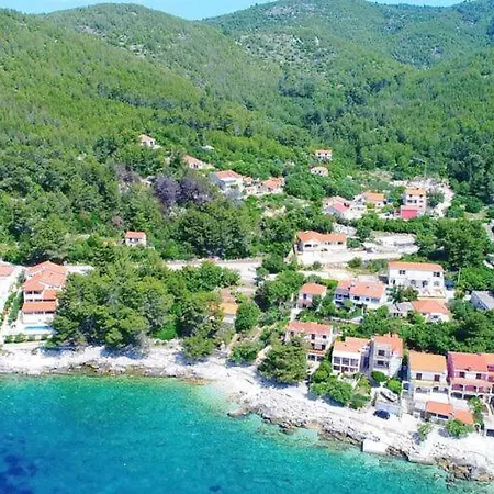 Marjana With Terrace Apartment Prizba